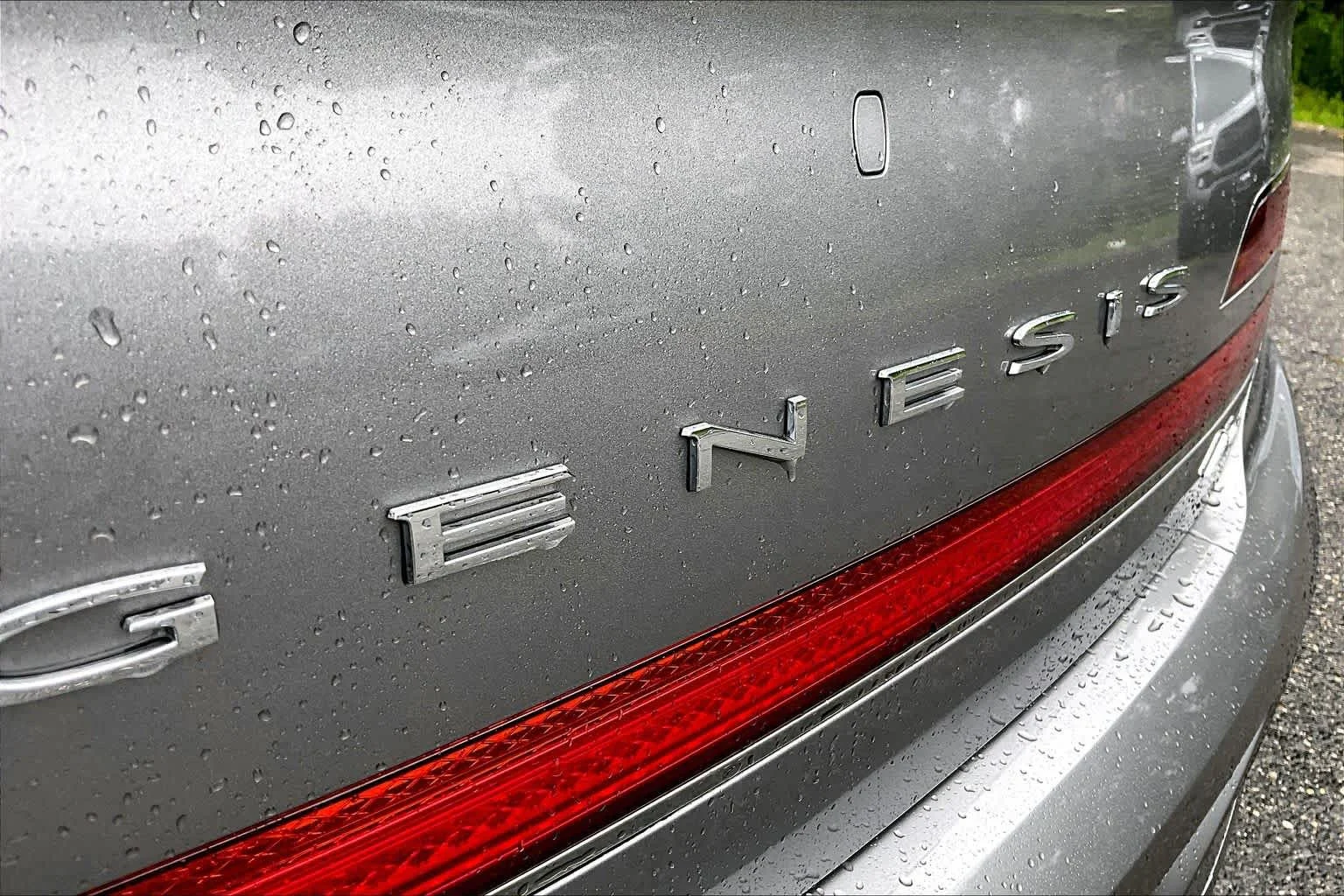 Used 2021 Savile Silver Genesis 3.3T Premium image 30