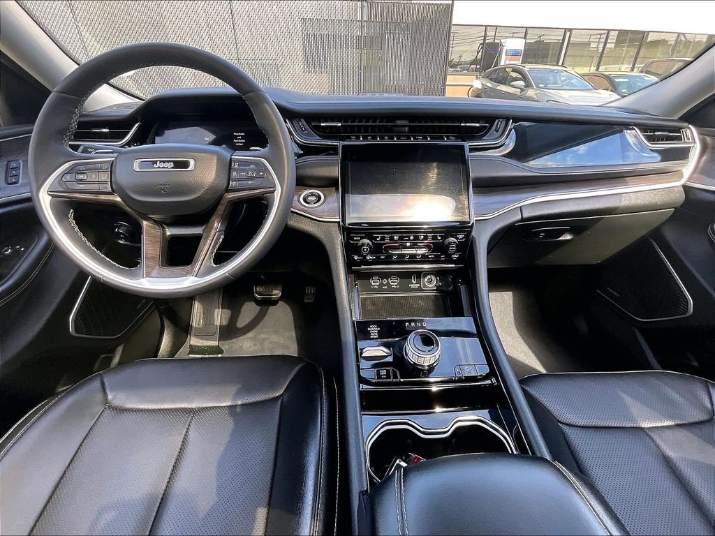 Used 2023 White Jeep 4xe image 21