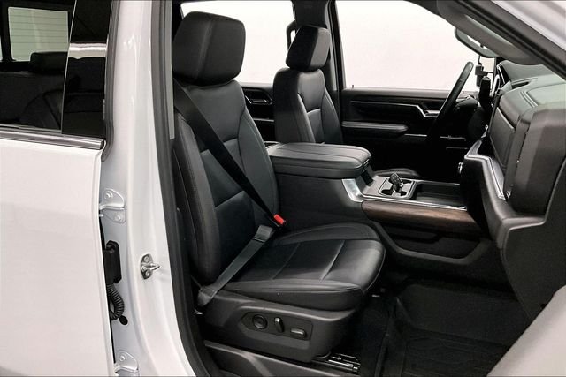 Used 2024 Summit White GMC SLT image 8
