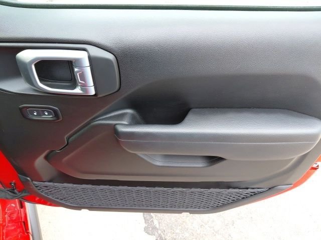 Used 2026 Red Clearcoat Jeep Rubicon image 28