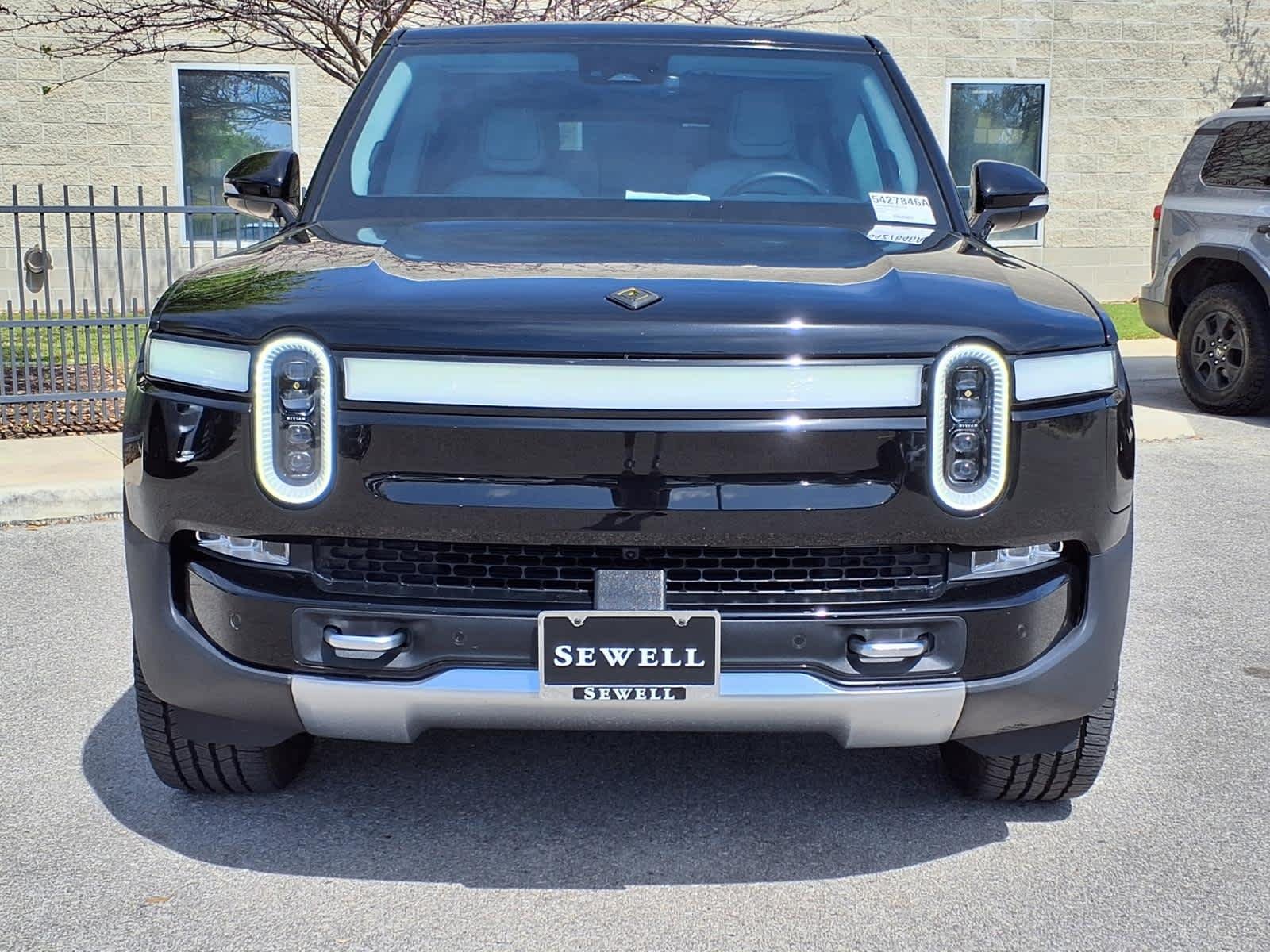 Used 2023 Rivian R1S Adventure with VIN 7PDSGABA9PN023878 for sale in Boerne, TX