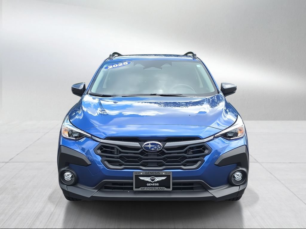 Used 2025 Daybreak Blue Pearl Subaru Premium image 8