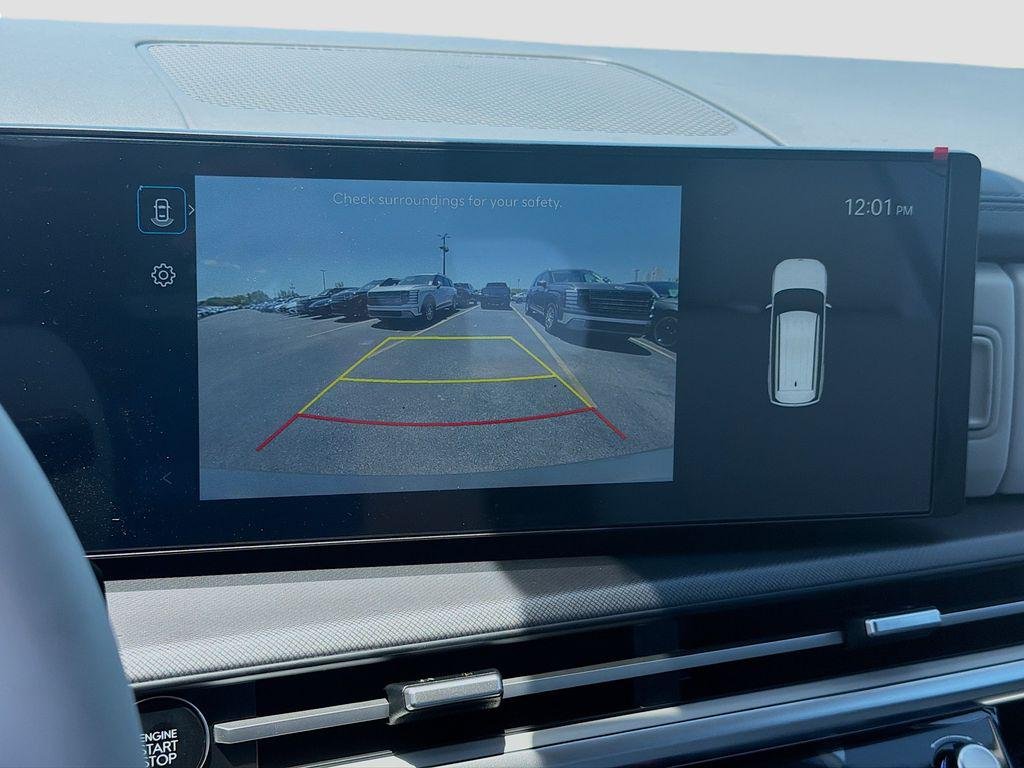 New 2026 Hampton Gray Hyundai SE image 11
