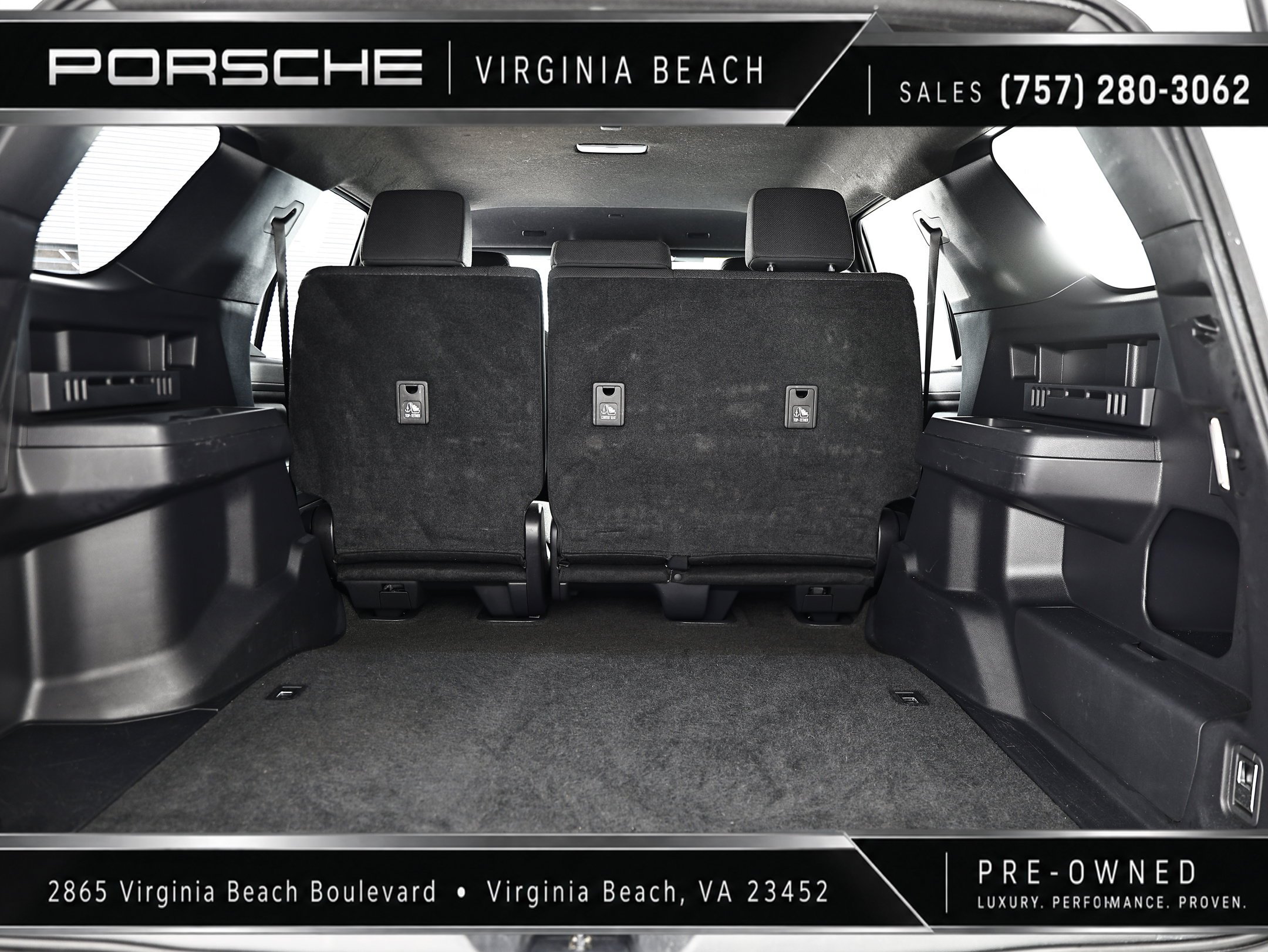 Used 2025 White Toyota SR5 image 31
