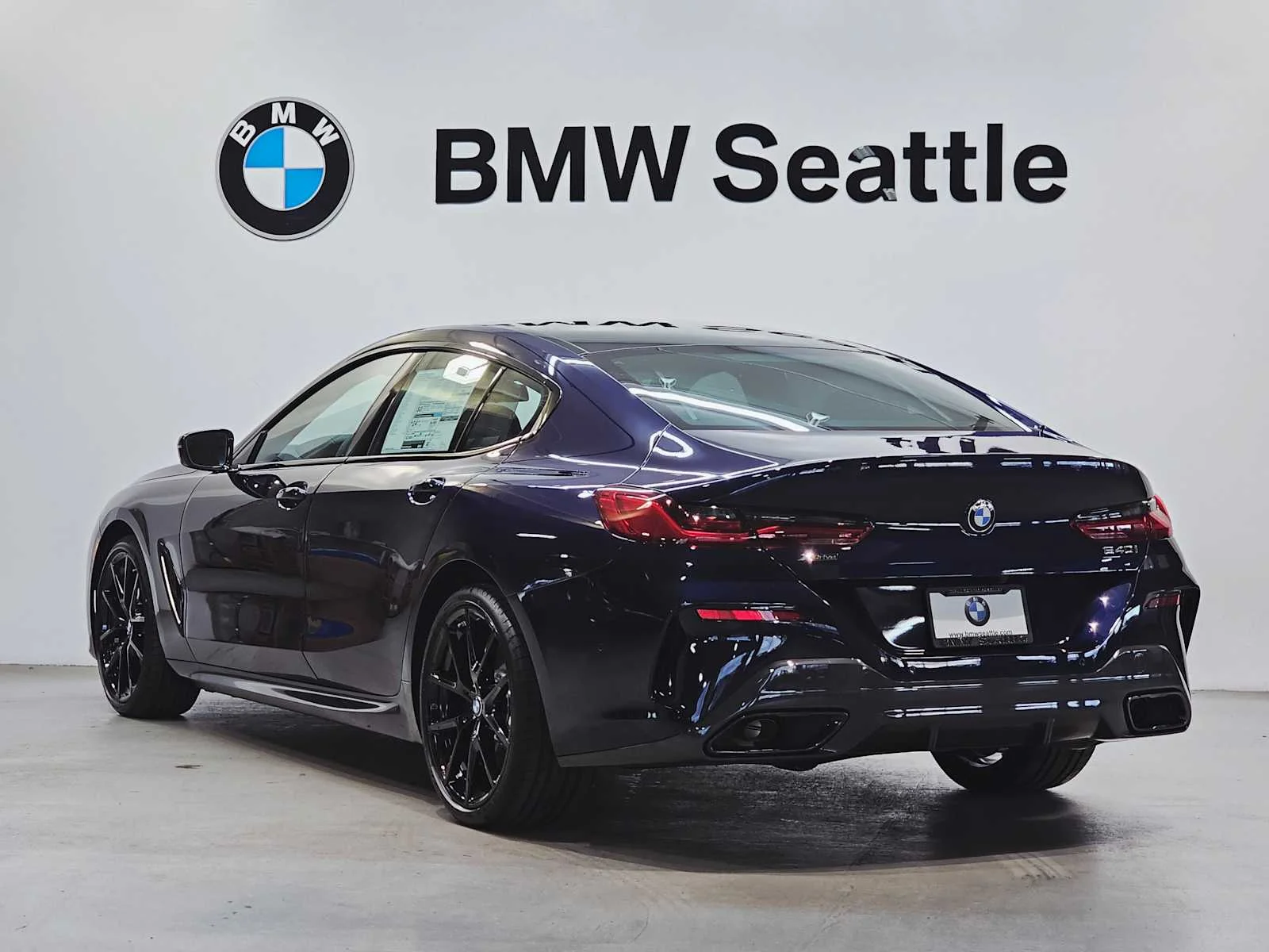 New 2026 Tanzanite Blue II Metallic BMW xDrive image 4