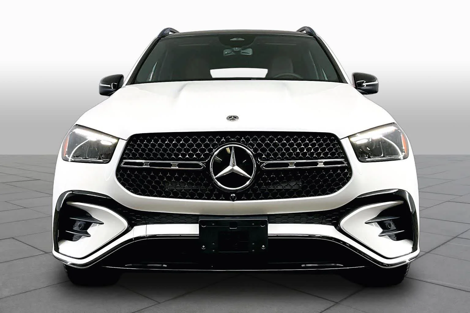 New 2026 Polar White Mercedes-Benz GLE 350 image 3
