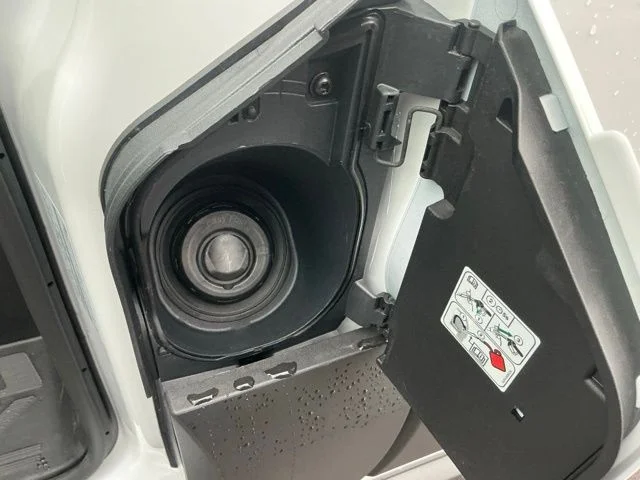New 2026 Oxford White Ford Cargo Van image 17