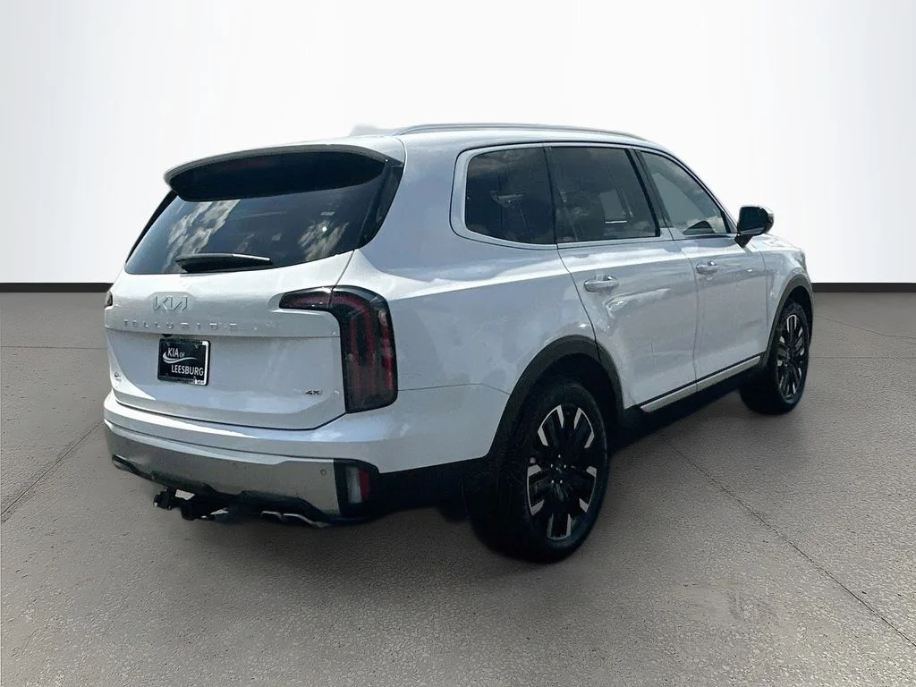 Certified Used 2023 White Kia SX-Prestige image 7