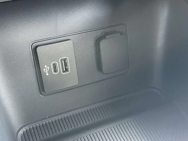 New 2026 Carbonized Gray Metallic Ford ST-Line image 21