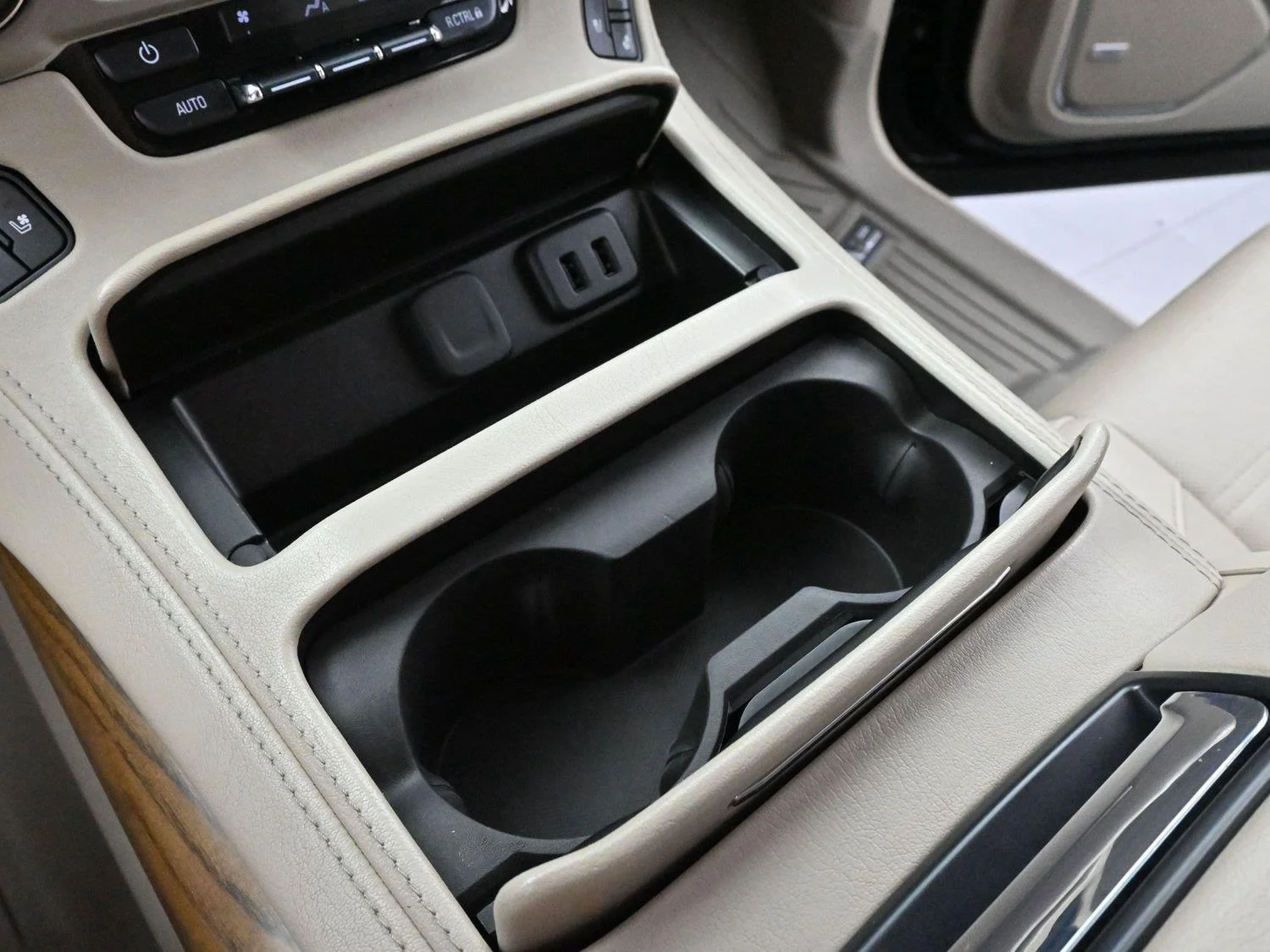 Used 2020 Carbon Black Metallic GMC Denali image 30