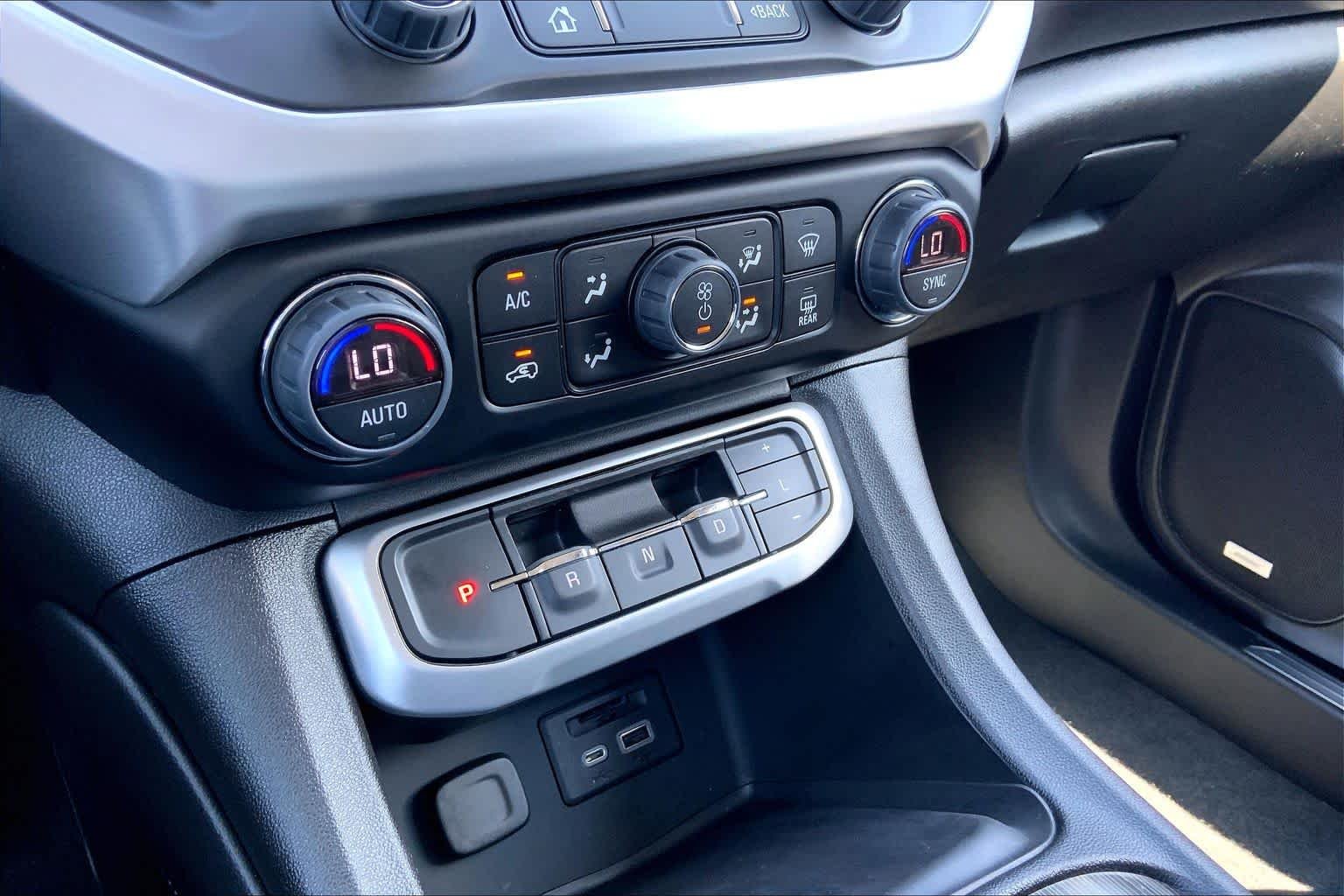 Used 2023 Summit White GMC SLT image 65