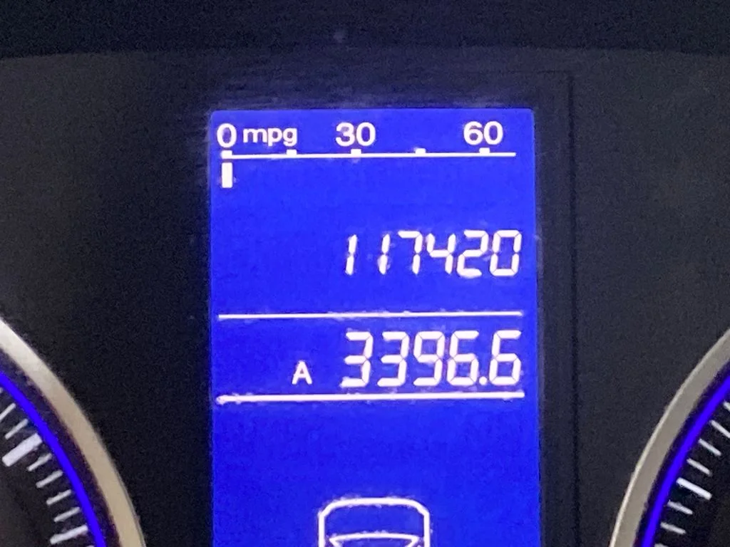 Used 2011 White Honda LX image 17