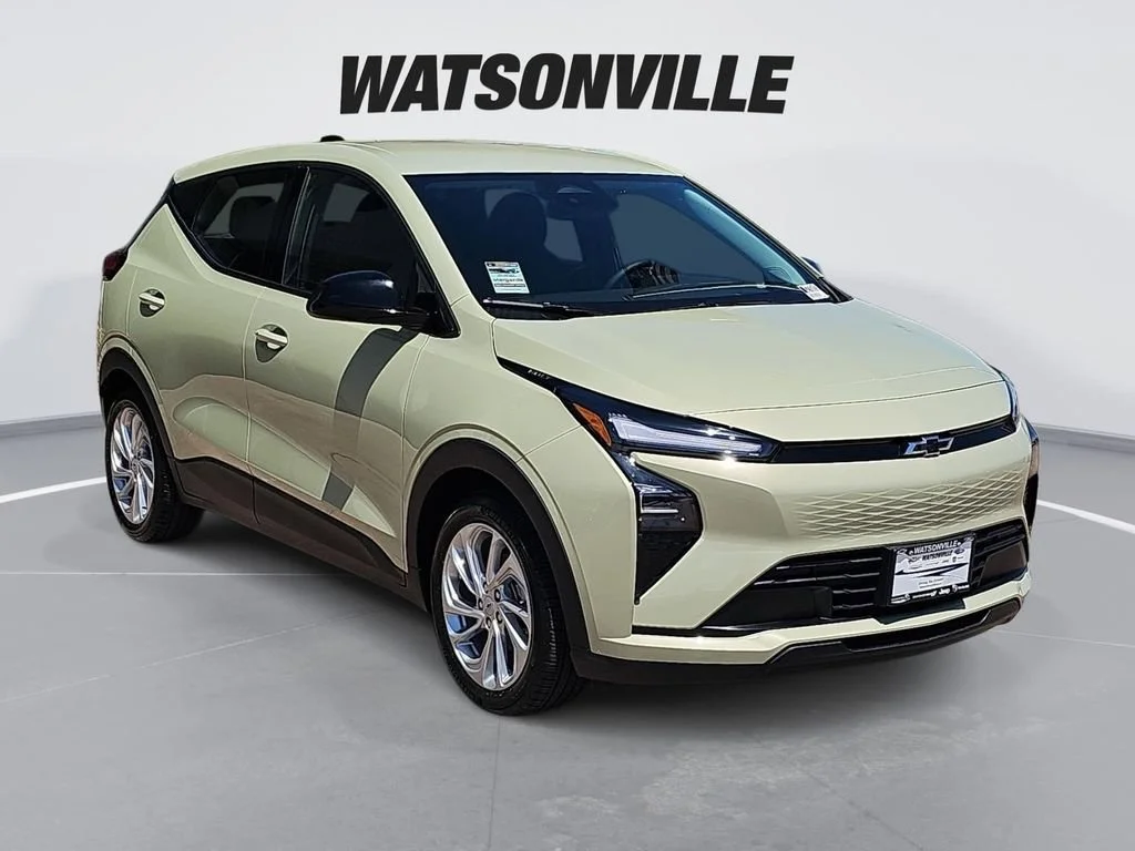 2027 Chevrolet Bolt EV LT Auto's photo