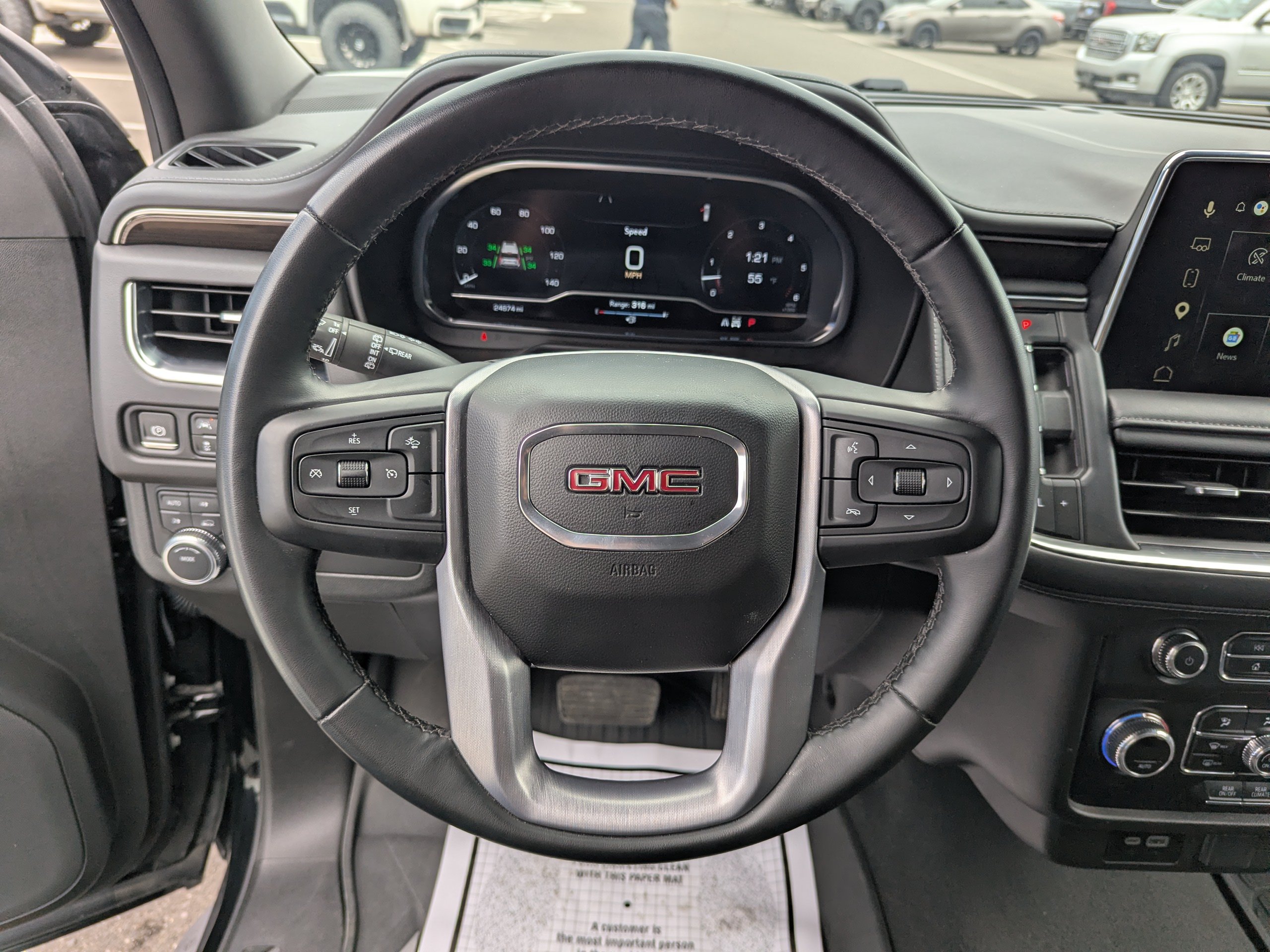 2023 GMC Yukon SLE - Photo 16
