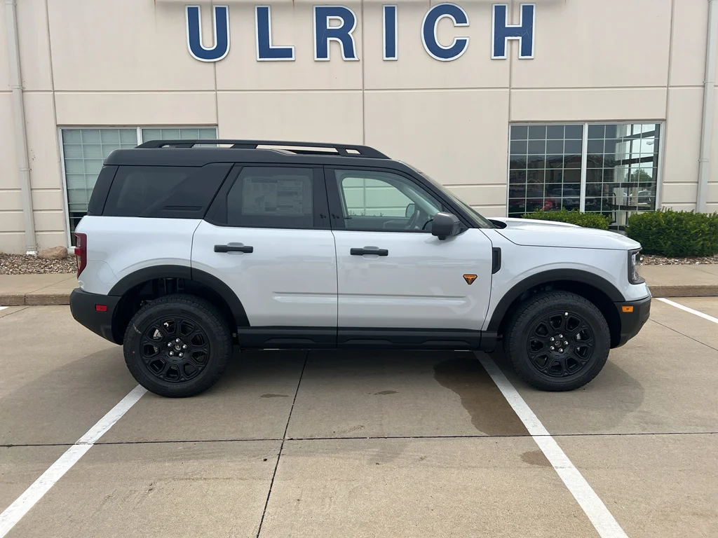 New 2026 Space White Metallic Ford Badlands® image 11