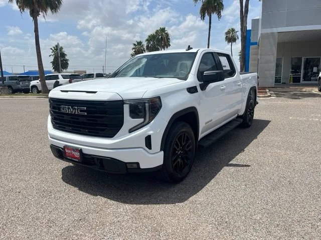 Used 2025 Summit White GMC Elevation image 3