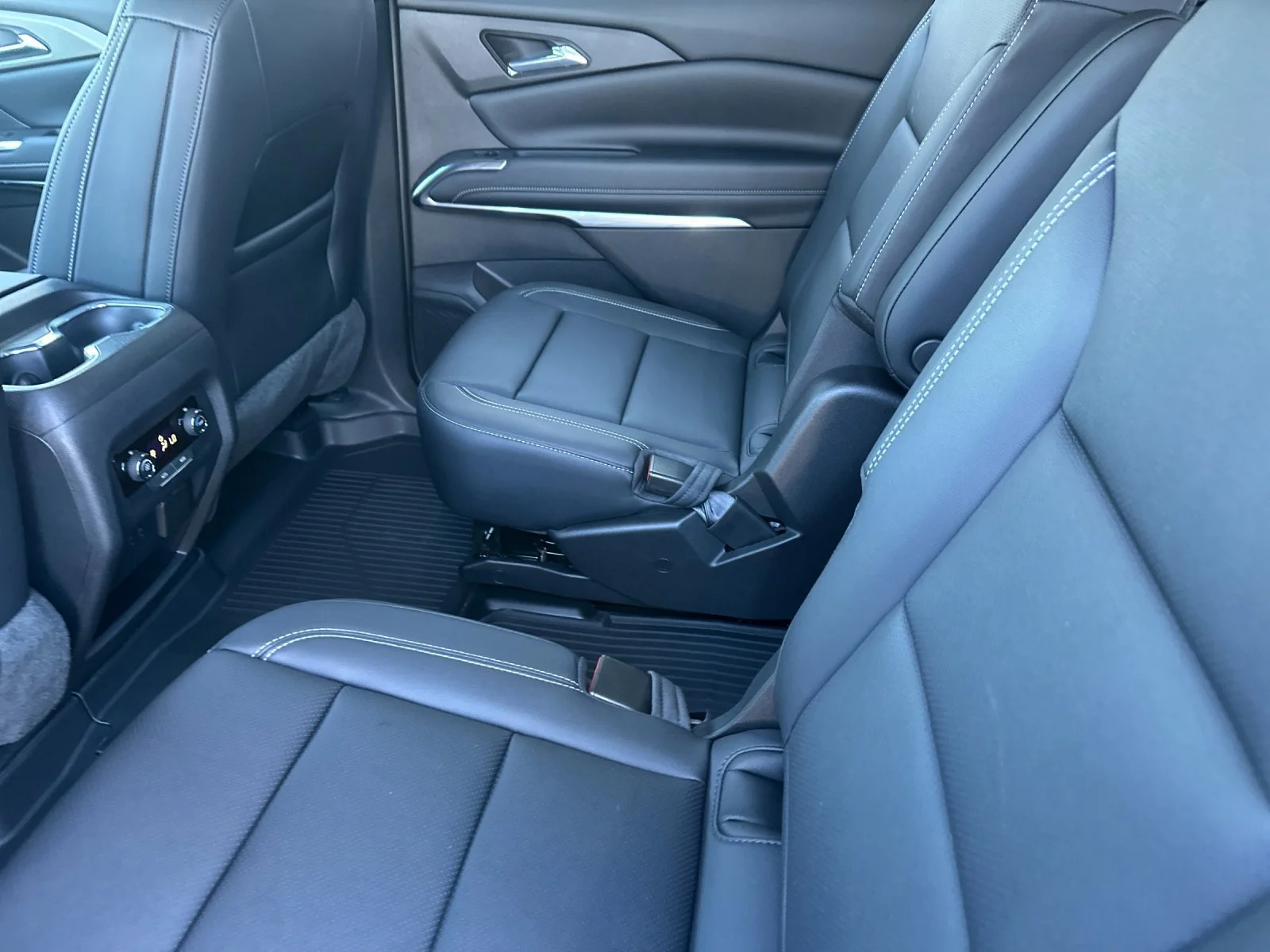 New 2027 Sterling Gray Metallic Chevrolet LT image 12