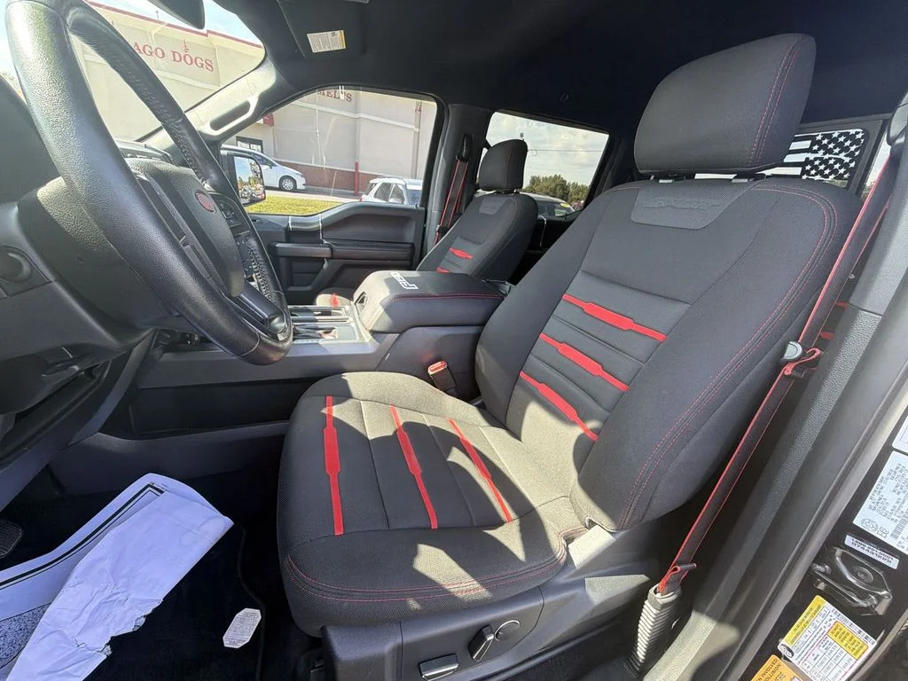Used 2017 Black Ford XLT image 17