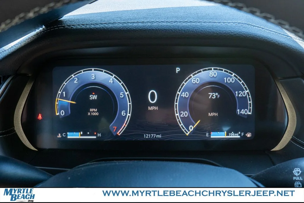 Certified Used 2025 Silver Zynith Jeep Limited image 27