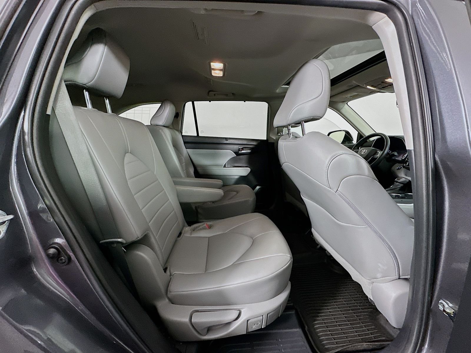 Used 2023 Magnetic Gray Metallic Toyota XLE image 29
