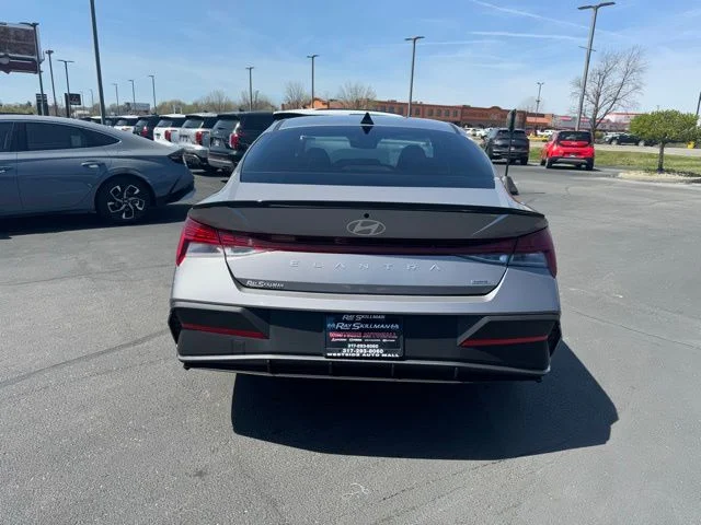 2025 Hyundai Elantra Blue - Photo 6