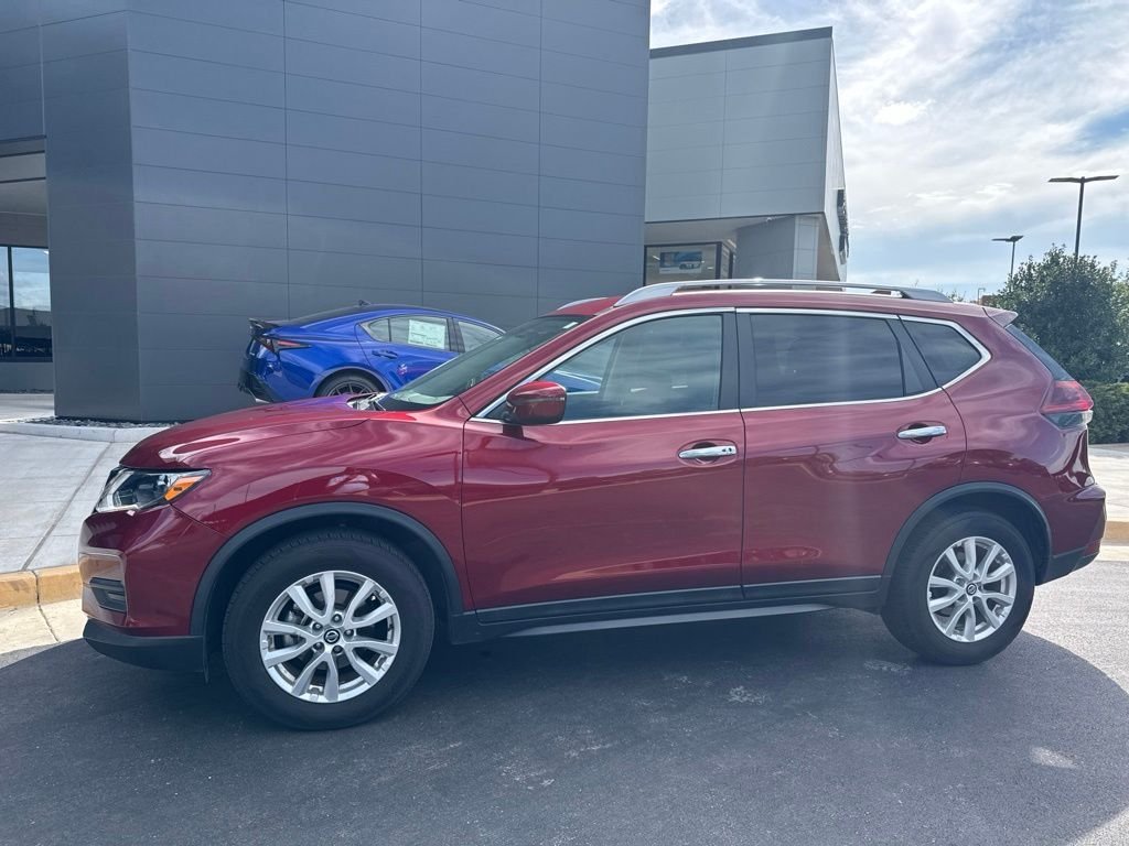 2018 Nissan Rogue SV FWD's photo