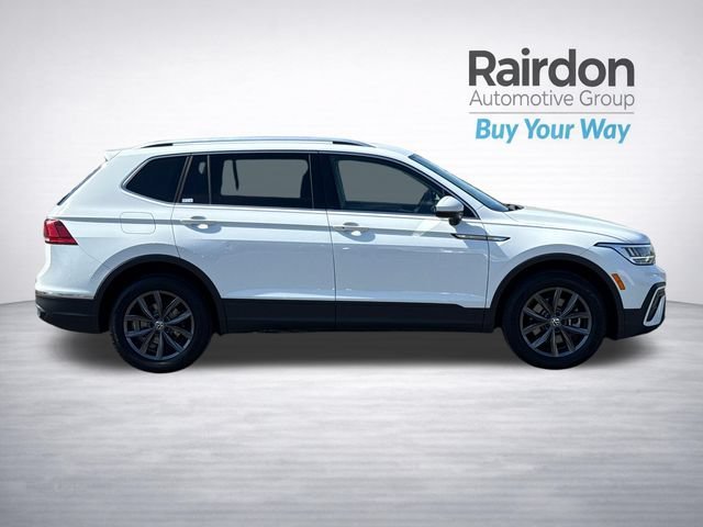 Used 2022 Pure White Volkswagen 2.0T SE image 8