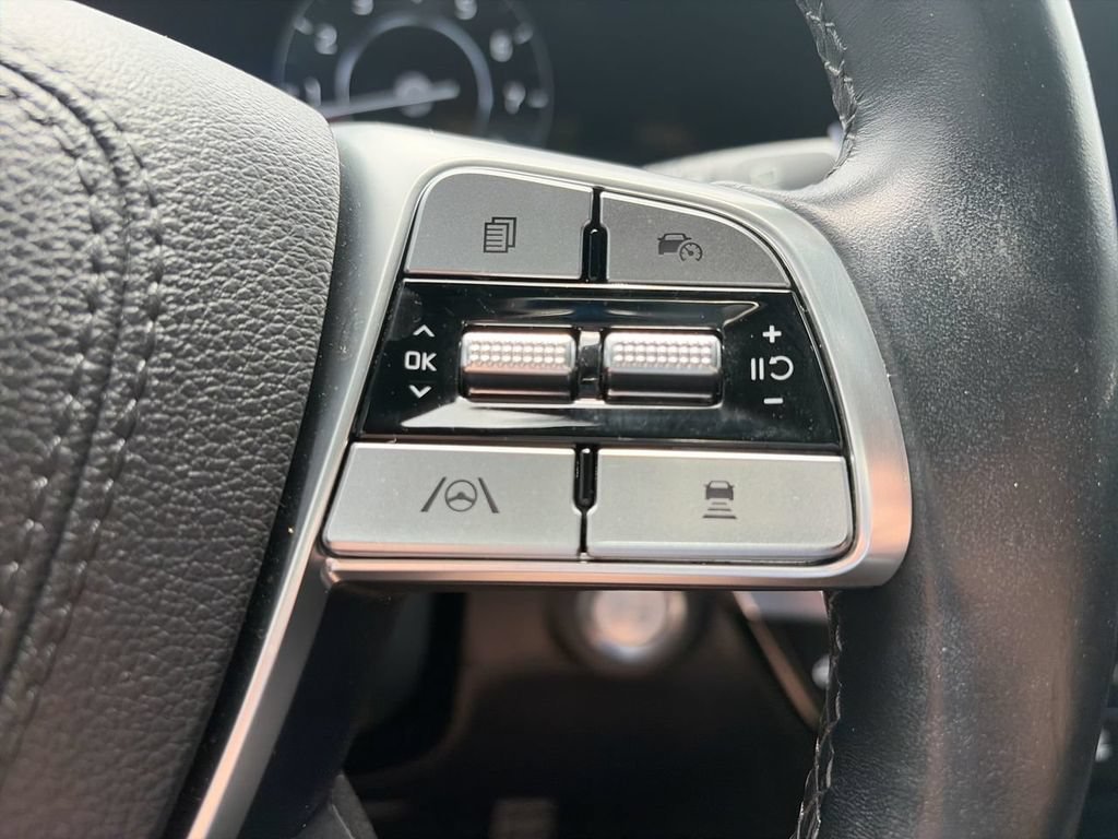 Used 2024  Kia SX X-Pro image 27