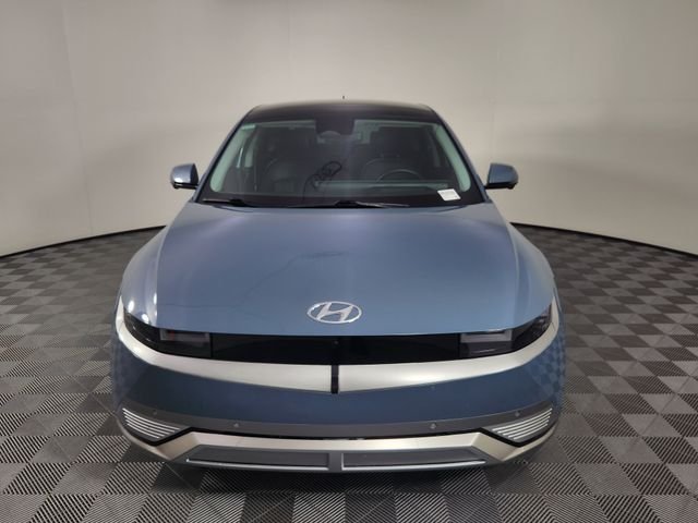 2024 Hyundai IONIQ 5 Limited - Photo 8