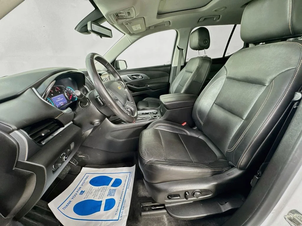 Used 2020 Summit White Chevrolet Premier image 26