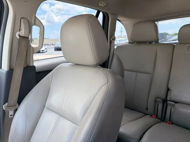 Used 2013 Silver Ford SEL image 21