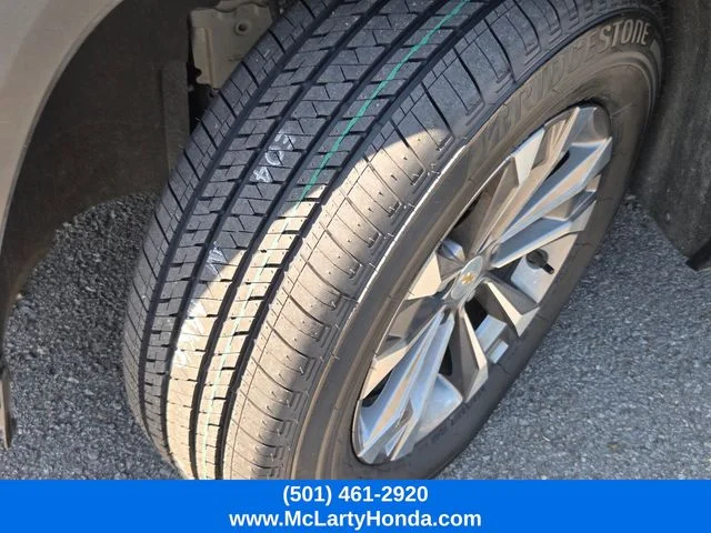Used 2025 Sterling Gray Metallic Chevrolet LT image 20