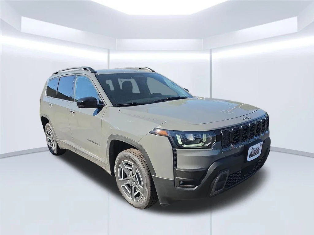 New 2026 Sting-Gray Clear-Coat Exterior Paint Jeep Limited image 8