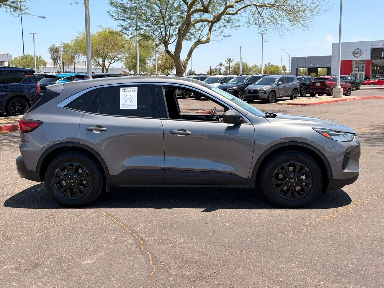 Used 2024 Gray Metallic Ford Active image 6