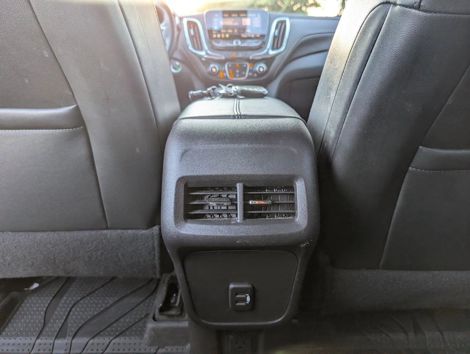 Used 2024 Sterling Gray Metallic Chevrolet Premier image 34