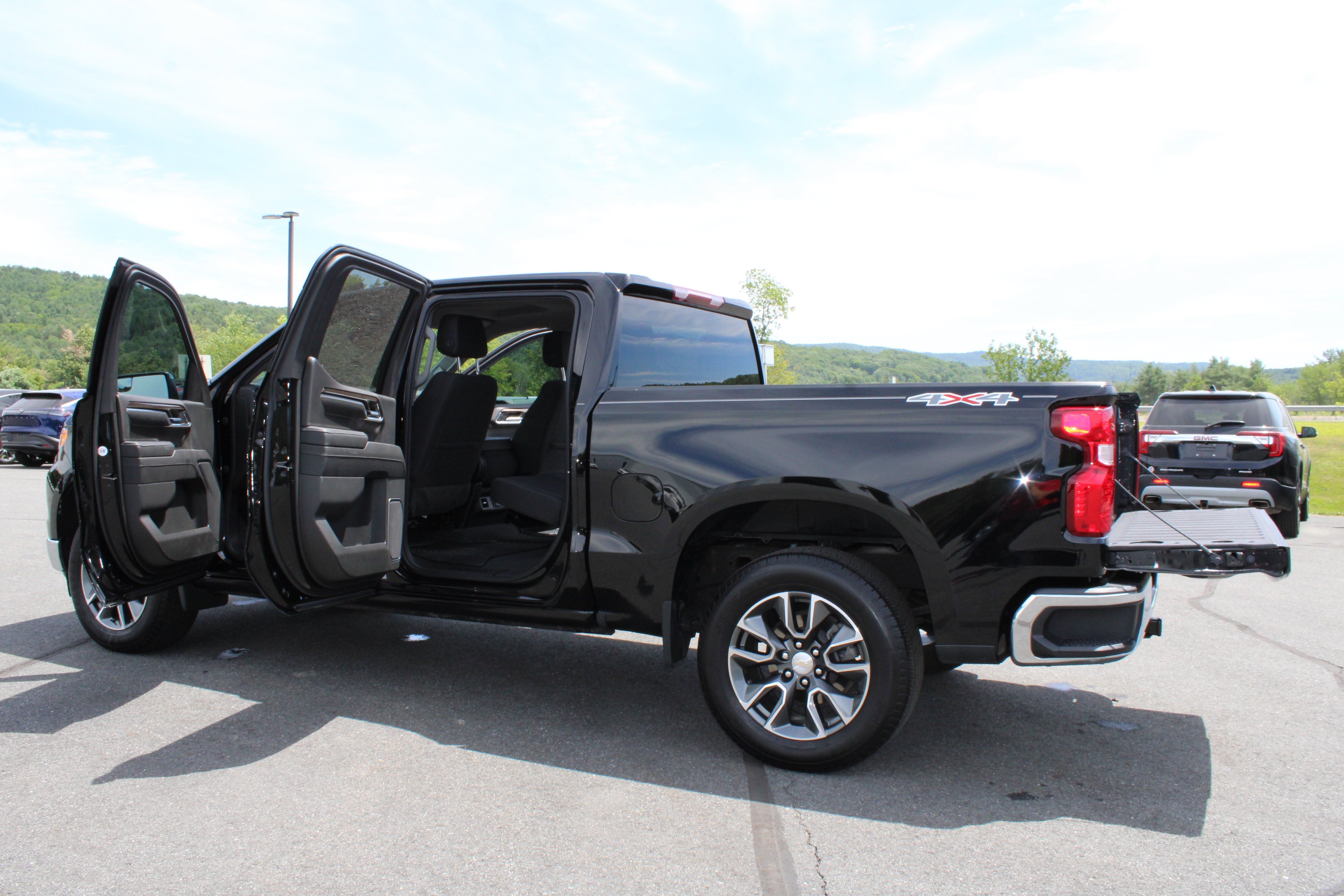 Used 2023 Black Chevrolet LT image 16