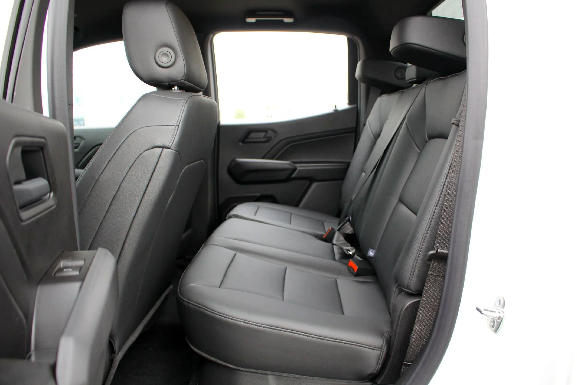 2026 Chevrolet Colorado Work Truck - Photo 17