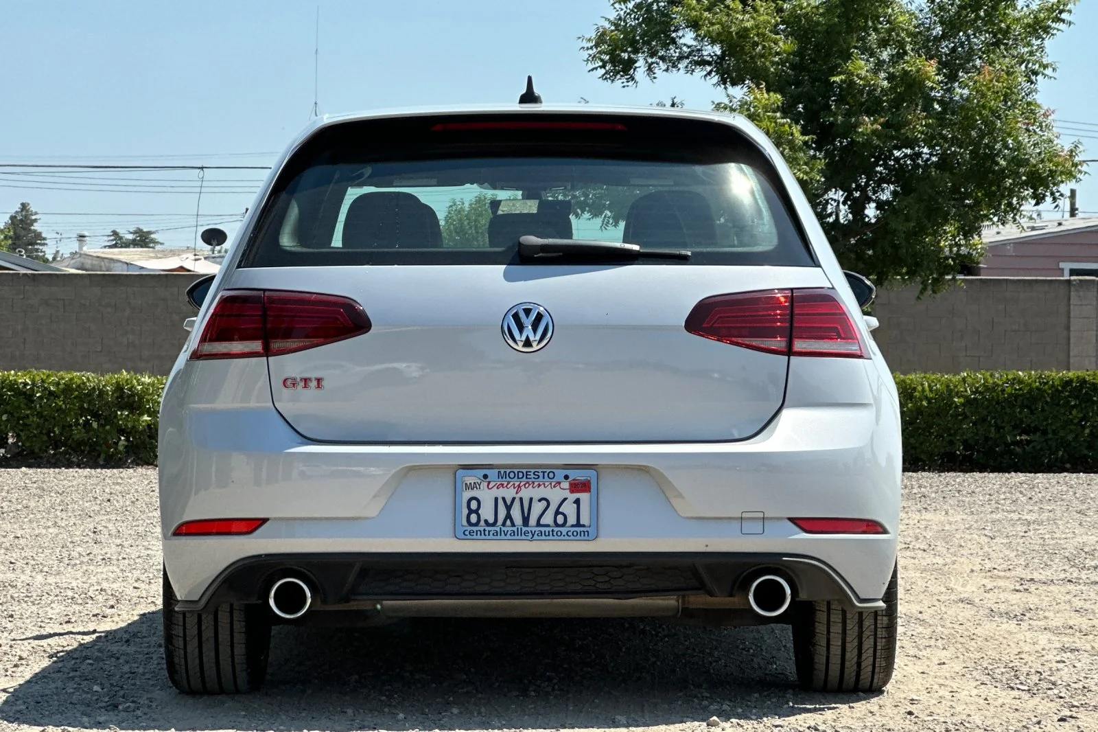 Used 2019 White Volkswagen Rabbit Edition image 5