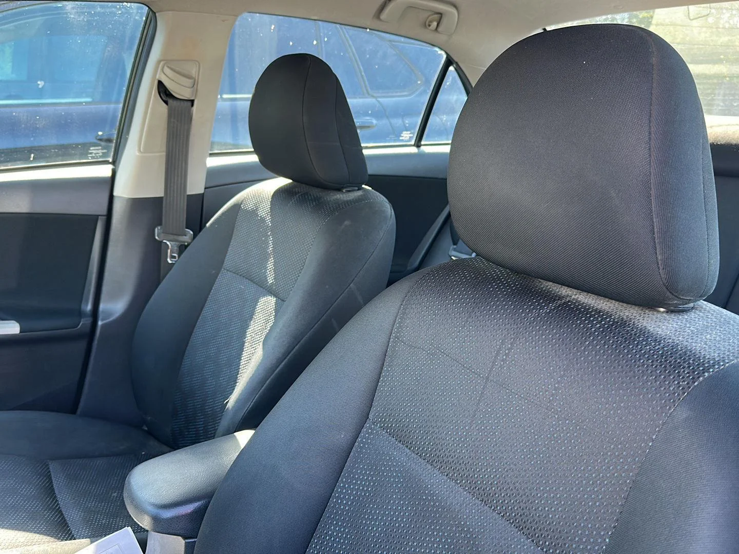 Used 2010 Black Sand Pearl Toyota S image 7