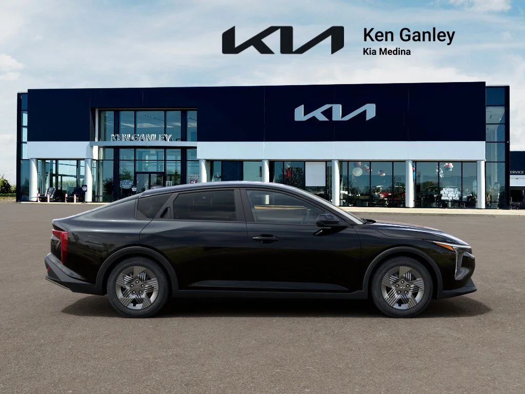 New 2026 Aurora Black Pearl Kia LX image 7