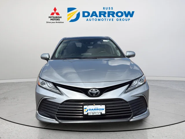 Used 2024 Silver Toyota XLE image 8