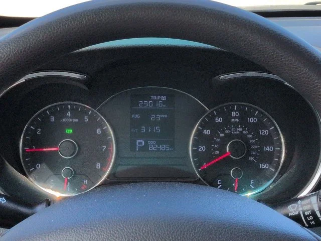 Used 2016 Steel Blue Metallic Kia LX image 22