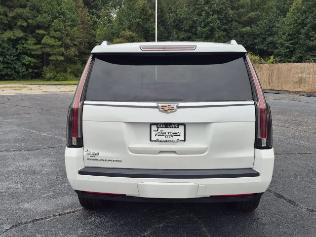 Used 2018 White Cadillac Premium Luxury image 3