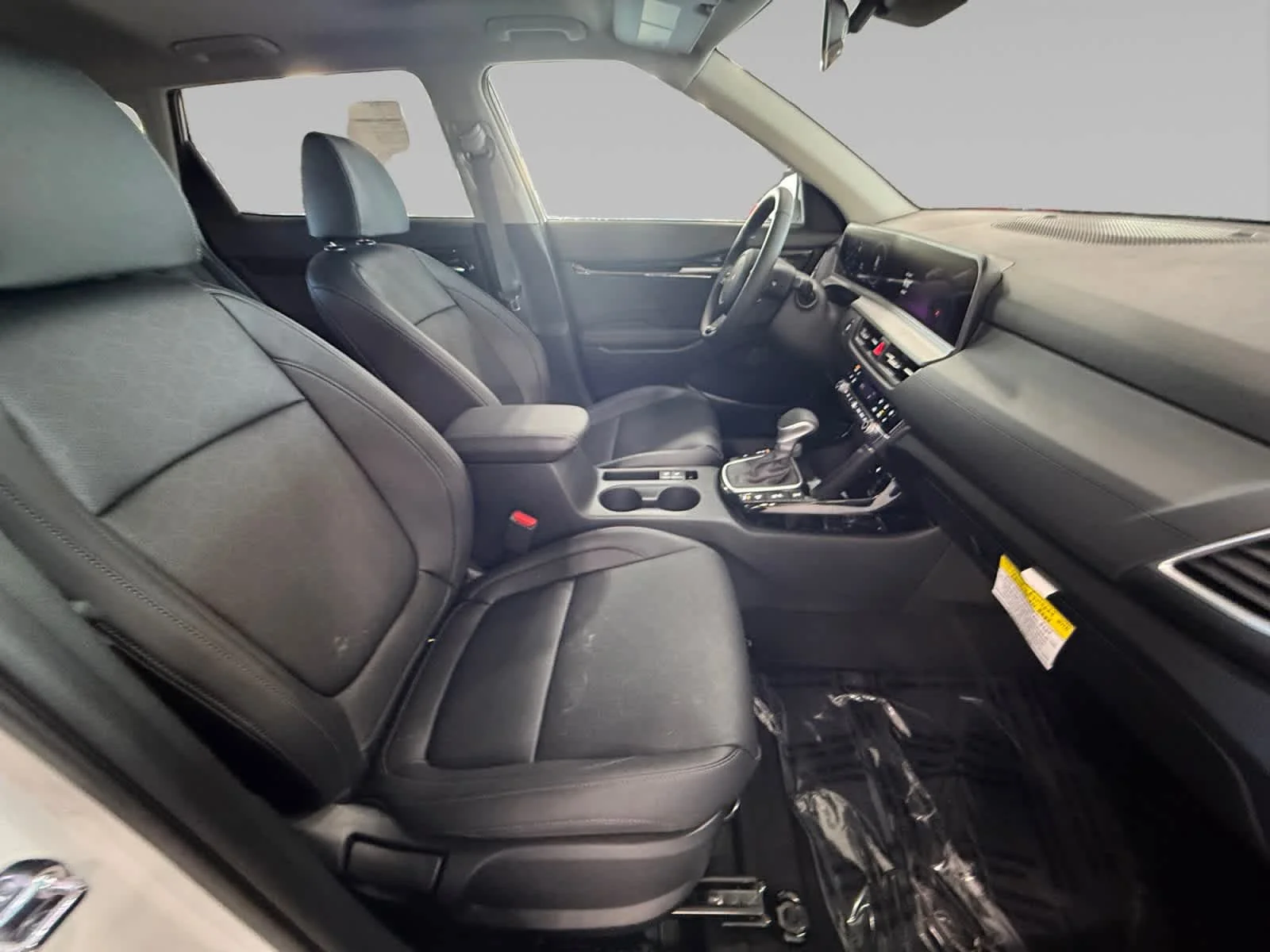New 2026 Snow White Pearl Kia SX image 15