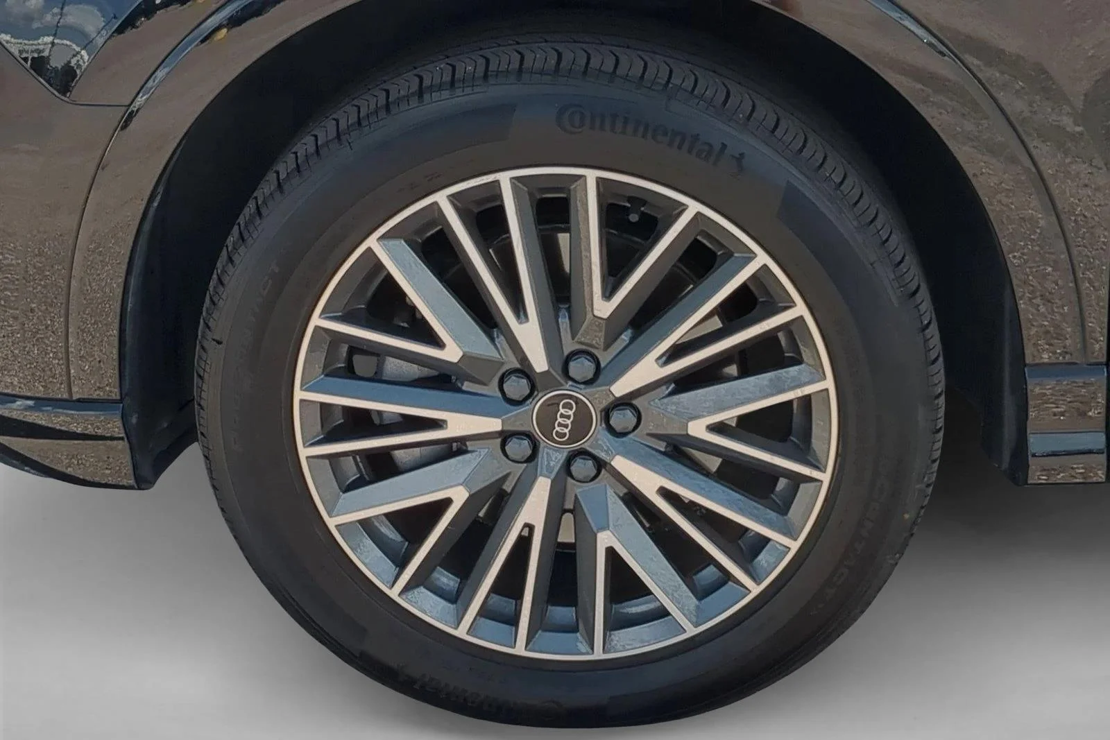 Used 2022 Silver/Gray Audi Premium image 21