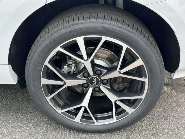 New 2026 Glacier White Audi S line image 4