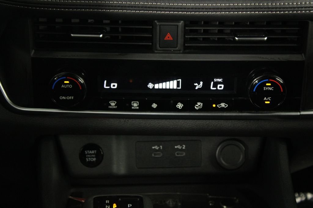 2024 Nissan Rogue SV - Photo 22