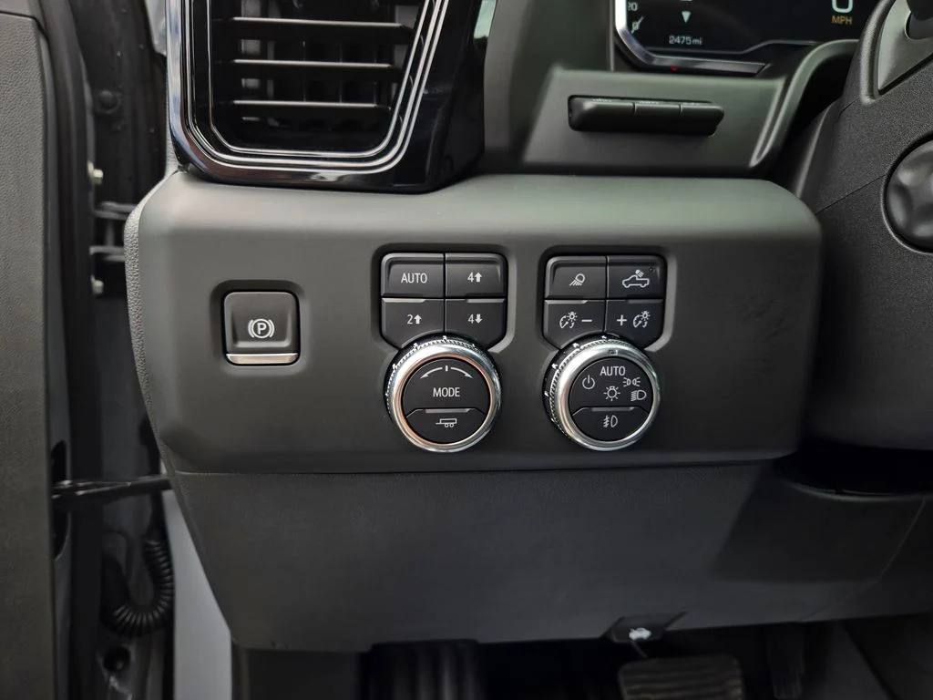 Used 2025 Gray GMC AT4X image 16