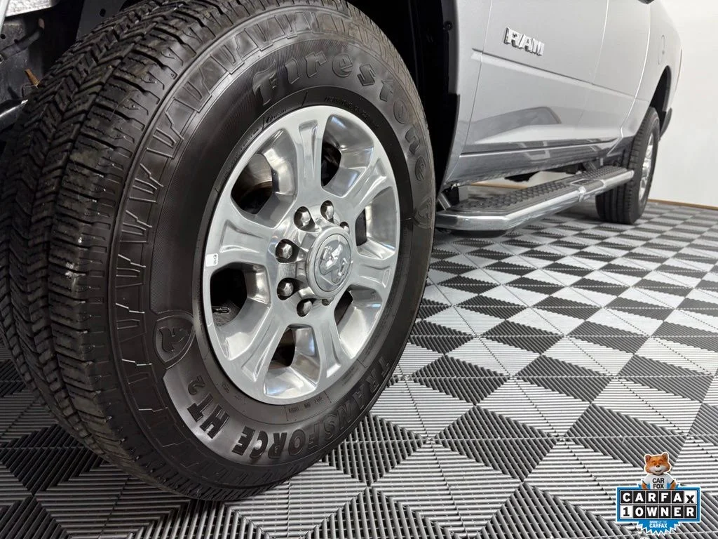 Used 2024 Billet Silver Metallic Clearcoat Ram Big Horn image 13