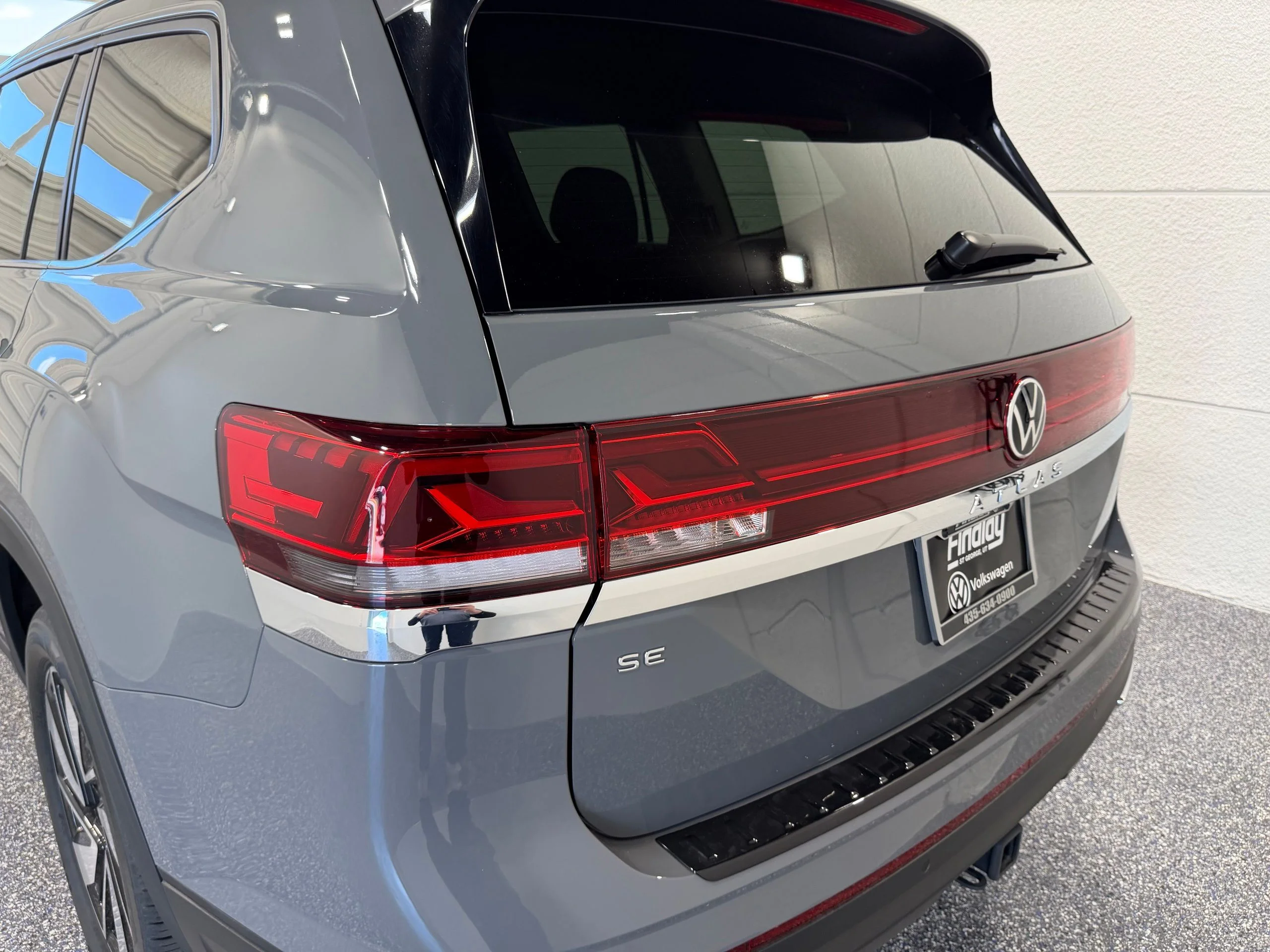 2026 Volkswagen Atlas SE w/Tech - Photo 16